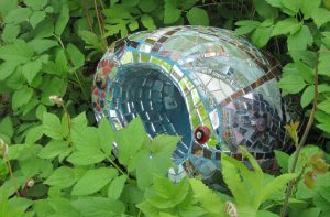An Introduction to 3D Mosaic Garden Art with Carrie Fradkin 